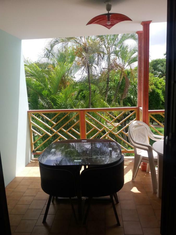 Studio A Louer Proche Des Plages Apartment Sainte-Anne Luaran gambar